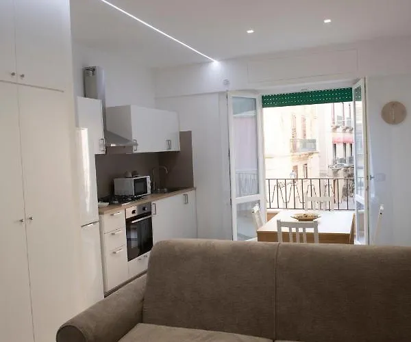 Figuccio Daire Trapani